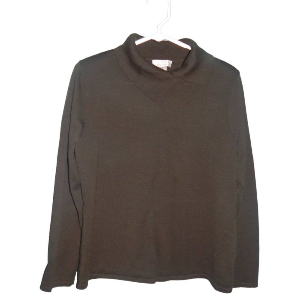 Christopher & Banks women's medium dark green long sleeve with shoulder pads